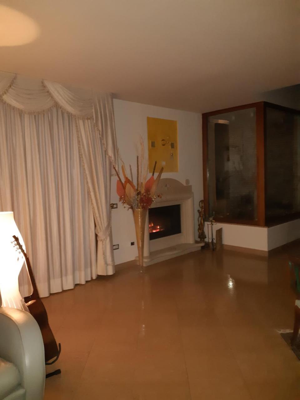 Villa Gioia Rooms Монтегранаро Екстер'єр фото