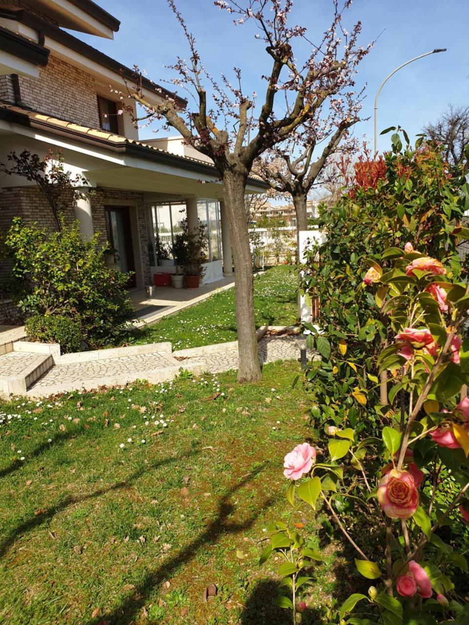 Villa Gioia Rooms Монтегранаро Екстер'єр фото